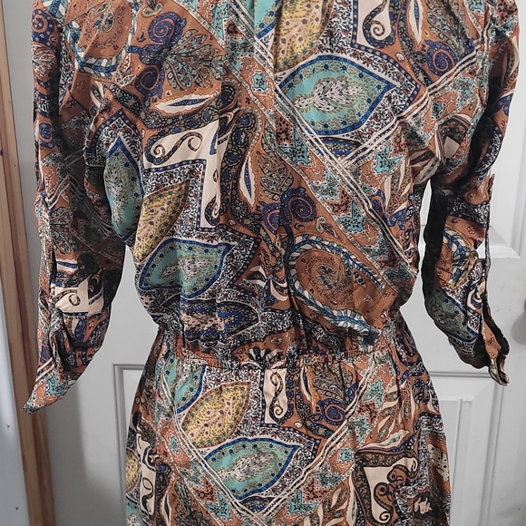 HOLDING HORSES PAISLEY PALETTE DRESS - Picture 2 of 8